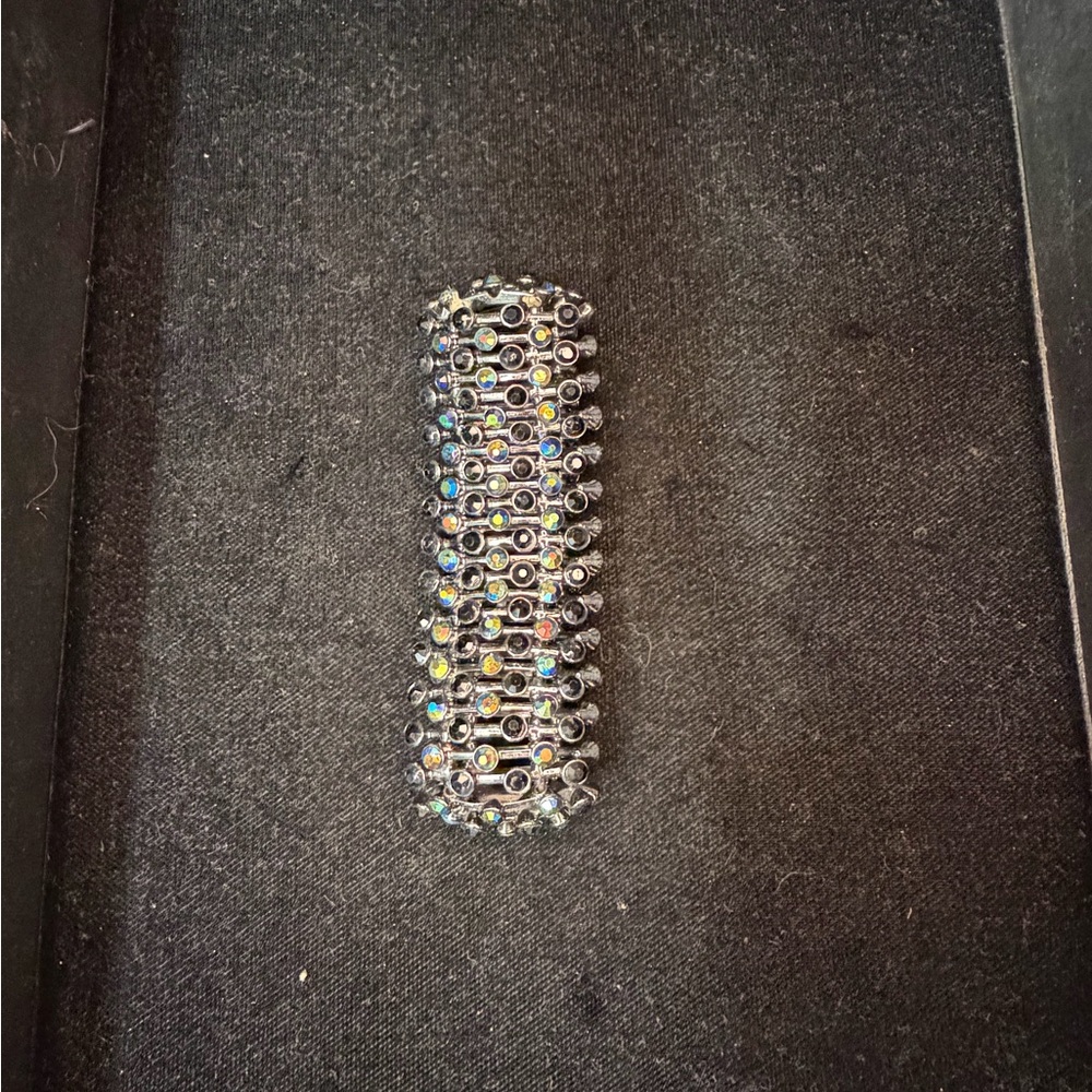 Sparkling Rhinestone Bracelet - Picture 2 of 2